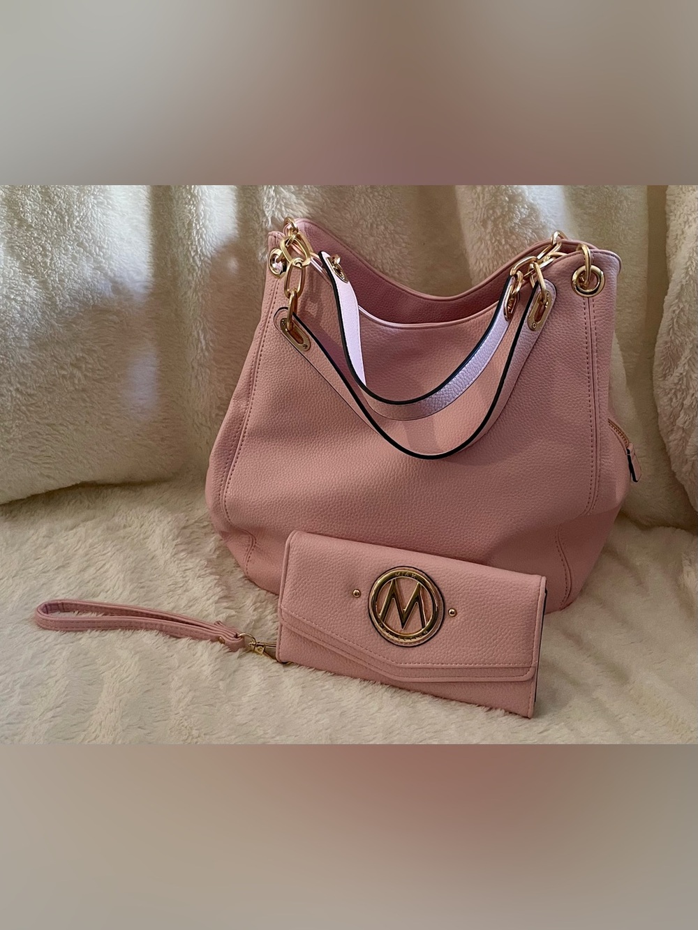 MK-Style Pink Pebbled Tote with Matching Wallet